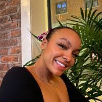 Mira Ross's Instagram, Twitter & Facebook