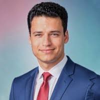 Robert Korman's Instagram, Twitter & Facebook