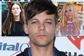 Daisy was born daisy freya tomlinson, on march 23, 2004, in doncaster, a town in yorkshire, northern england, to johannah poulston and her second husband, mark tomlinson. Louis Tomlinson S Other Siblings Revealed As He Became Head Of Family Irish Mirror Online