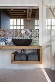 Raumillusionen mit fliesen an der wand eines kleinen badezimmers kann der hausherr mit fliesen für eine optische vergrößerung sorgen. 82 Tolle Badezimmer Fliesen Designs Zum Inspirieren Archzine Net