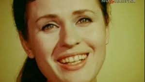 песня поговори со мною мама о чем нибудь поговори Valentina Tolkunova Serebryanye Svadby Video Dailymotion Luchshie Pesni Serebryanye Svadby Muzyka