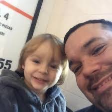 Matthew Mummert's Instagram, Twitter & Facebook