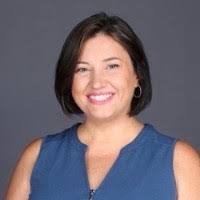 Destani Bell's Instagram, Twitter & Facebook