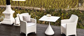 Dedon Barcelona Sessel Dedon Satellite Tisch Design Jean Marie Massaud Aussenmobel Gartenmobel Garten Gestalten