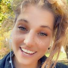 Ashley Kick's Instagram, Twitter & Facebook