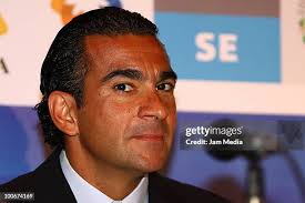 169 Armando Morales Photos & High Res Pictures