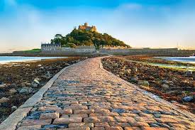 16 Best Places to Visit in Cornwall, UK (+ Map & Tips)