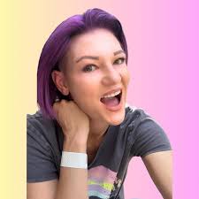 Liza Lowe (@lizarlowe) • Instagram photos and videos