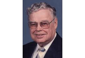 LaVerne Knappe Obituary (2013)