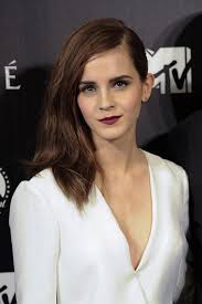 Why is emma watson the bold and beautiful? The Beauty Evolution Of Emma Watson From Bare Faced Hermione To Red Carpet Queen Teen Vogue