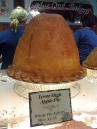 Levee High Apple Pie Blue Owl Restaurant Bakery In Kimmswick Mo Brunch Brunch Invitations Favorite Pie