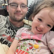 Dennis Bell was walking in a crevassed area when he disappeared through the  ice. https://trib.al/DtDsHUm