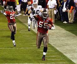 Pat Donovan S Deep Fried Sports Goodbye Derrick Brooks Tampa Bay Buccaneers Football Buccaneers Tampa Bay Buccaneers