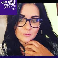 Shawna Duran's Instagram, Twitter & Facebook