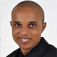 20+ "Lukas Henry" profiles