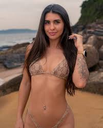 De quem é a vagina mais bonita do Brasil? Conheça a Miss PPK