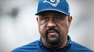 Peete Stays in L.A. to Coach RBs
