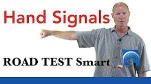 Machine translation is provided for purposes of. How To Use Hand Signals For A Driver S License Test Youtube