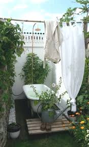 Browse and shop from our wide range of outdoor pots and plants to create a lively and lovely garden. 25 Dreamy Outdoor Bathrooms To Relax In Shelterness