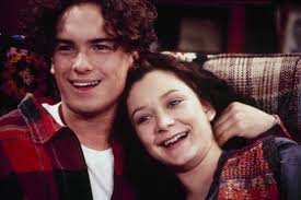 See full list on en.wikipedia.org Sara Gilbert The Big Bang Theory Wiki Fandom