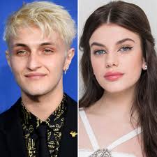 Anwar, bella, and gigi are the children of millionaire property developer mohamad hadid and dutch model yolanda hadid. Anwar Hadid Was Spotted Hanging Out With French Model Sonia Ben Ammar Teen Vogue