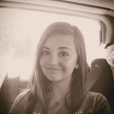 Krista Messer (@krista_re)