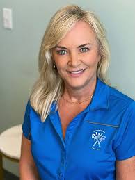 Jill Cornwell's Instagram, Twitter & Facebook