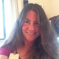 Joanna Hummel's Instagram, Twitter & Facebook