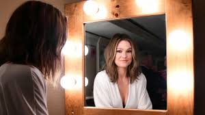 Born and raised in new york city, stiles started acting at the age of 11 performing with new york's la mama experimental theater club. This Is The Reason Why Julia Stiles Doesn T Like Watching 10 Things I Hate About You Vix