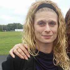 Which township is Bloomfield in near the courthouse?