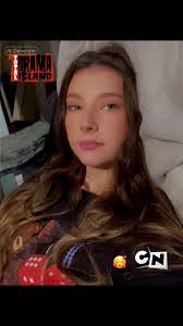 Gretchen Hopper's Instagram, Twitter & Facebook