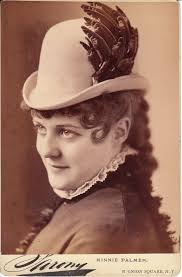 Minnie Palmer's Instagram, Twitter & Facebook