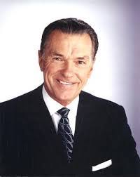 Bill Farley's Instagram, Twitter & Facebook