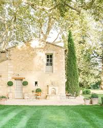 Le Mas Des Poiriers On Instagram Cozy Summer Cottage Oliverflyphotography Provence France French Summe In 2020 Summer Cottage Moroccan Garden Cottage