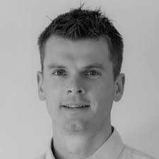 Chris Dineen's Instagram, Twitter & Facebook