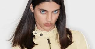 charlotte knowles Archives