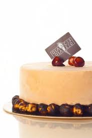Pas besoin d'aller à la pâtisserie, il suffit de mettre la main à la pâte pour régaler vos proches : 6 Desserts De Fete Pour En Finir Avec La Buche