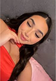 Who Is Arlene Parneedr