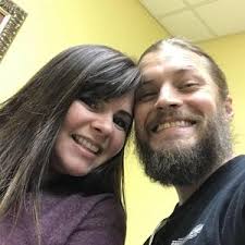 Gillian Coe and Zachariah Karatassos's Wedding Registry