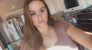 Andre Hilliard's Instagram, Twitter & Facebook