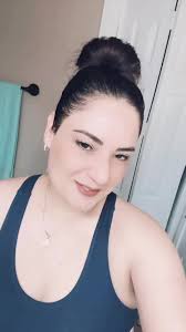 Recuerdos y amor: señora comparte Coca-Cola con su bebé