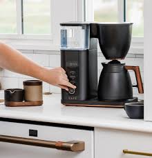 Download the free atomi smart app to access, connect with a strong wifi, and plug your coffee maker in. Cafe Specialty Drip Coffee Maker C7cdaas2ps3 Cafe Appliances