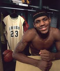 St Vincent St Mary High School S Lebron James Poses In Lebron James High School Lebron James Lebron James Wallpapers