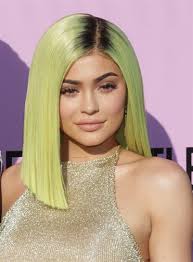 Vuoi un colore di capelli davvero luminoso? Capelli Verdi La Nuova Tendenza Colore E Green Vogue Italia