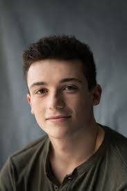 Alex Storey's Instagram, Twitter & Facebook