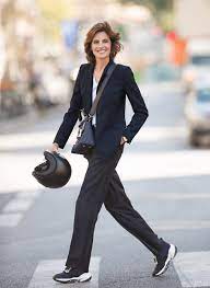 If you've been eyeing uniqlo's new spring/summer collection with inès de la fressange, now's the time to strike, as many things are on sale and going fast, including cardigans, dusters, and even a kicky pair of culottes — in breathable cotton and linen. New Signature Fragrances By Ines De La Fressange For Marionnaud Paris Bonjour Paris