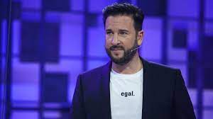 Offizielle seite von michael wendler. Michael Wendler Will Auf Instagram Live Gehen Seine Fans Lehnen Ab Stern De