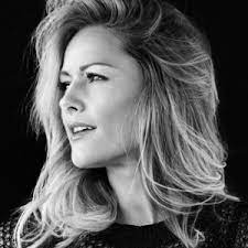 Jeanette biedermann, fischer's contemporary and fellow german singer, also released several platinum albums. Helene Fischer Bio Facts Wiki Net Worth Age Height Family Salary Nationality Songs Atemlos News Freund Alter Tour Boyfriend Husband Factmandu