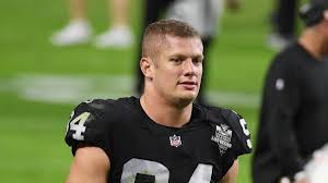 Las vegas raiders defensive end carl nassib on monday became the first active nfl player to nassib, who is entering his sixth nfl season and second with the raiders, announced the news on. Jryh63kvwl6zzm