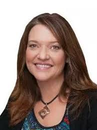 Dena Wickman, Real Estate Agent, Ratings & Reviews, Port Alberni, BC